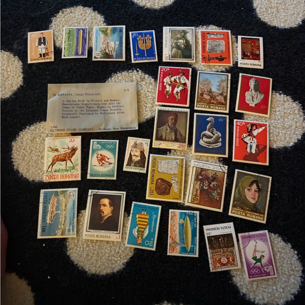 Vintage mint Romanian postage stamps